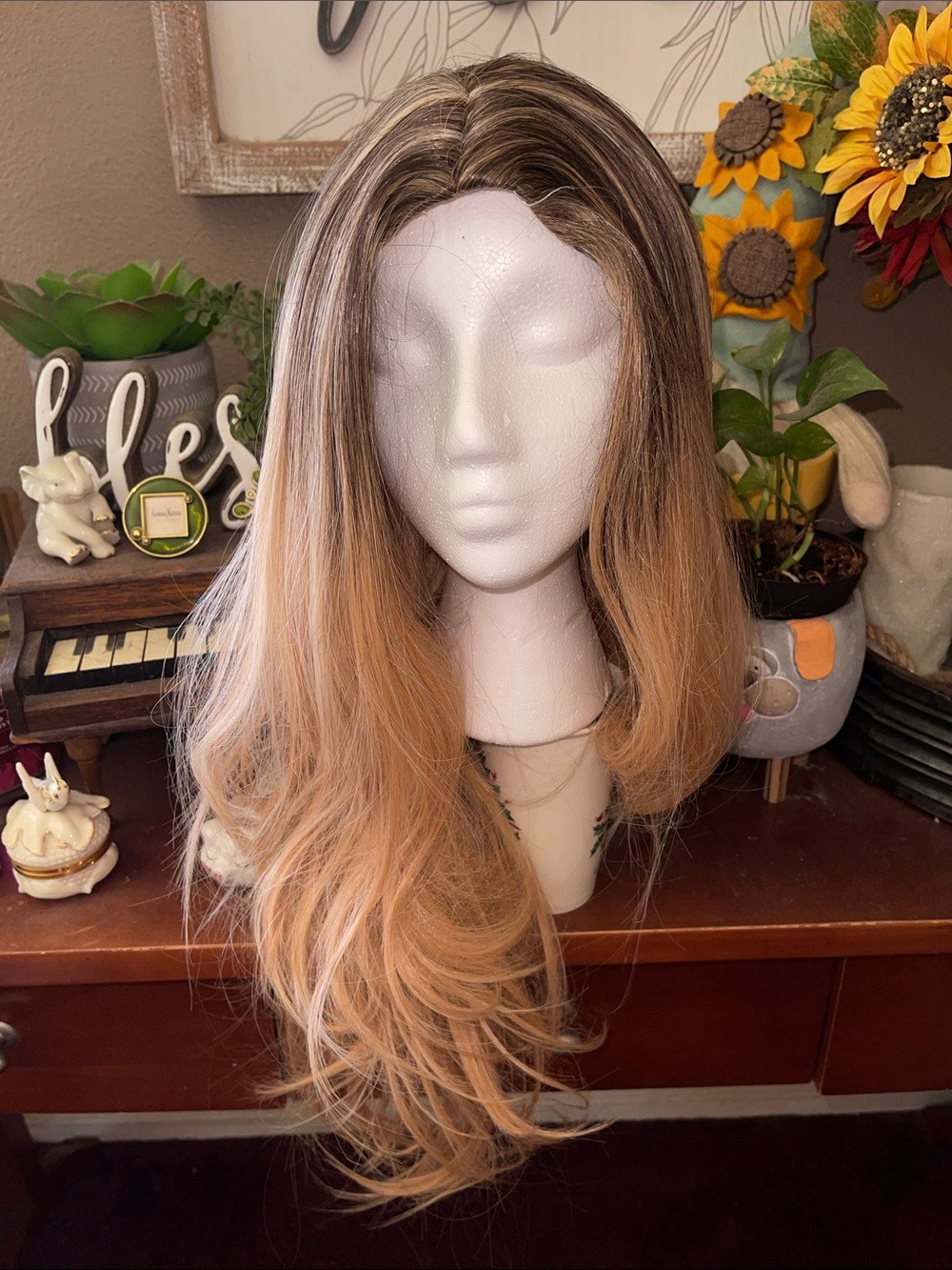 Long Women’s Ombre Lace Front Wig - Blonde Brown Blend